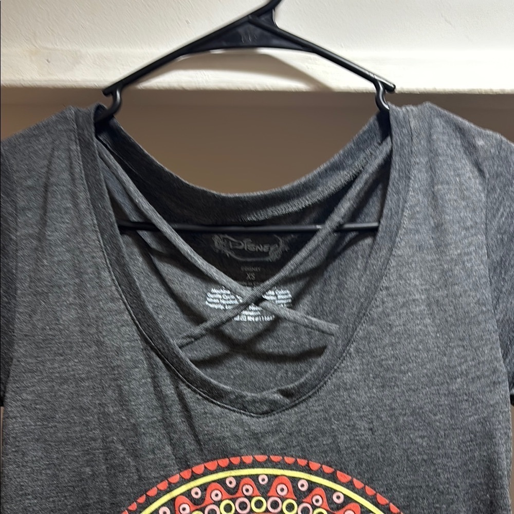 Disney the little mermaid tee shirt size XS - Picture 2 of 5
